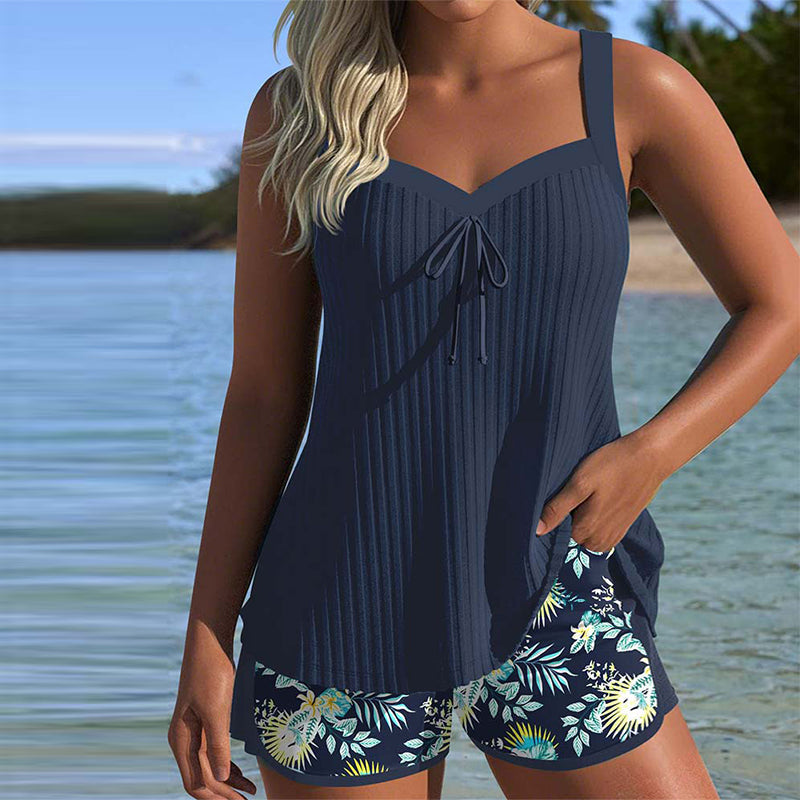 Lana - Gestreepte tankini met strandshort in twee delen - Image 1
