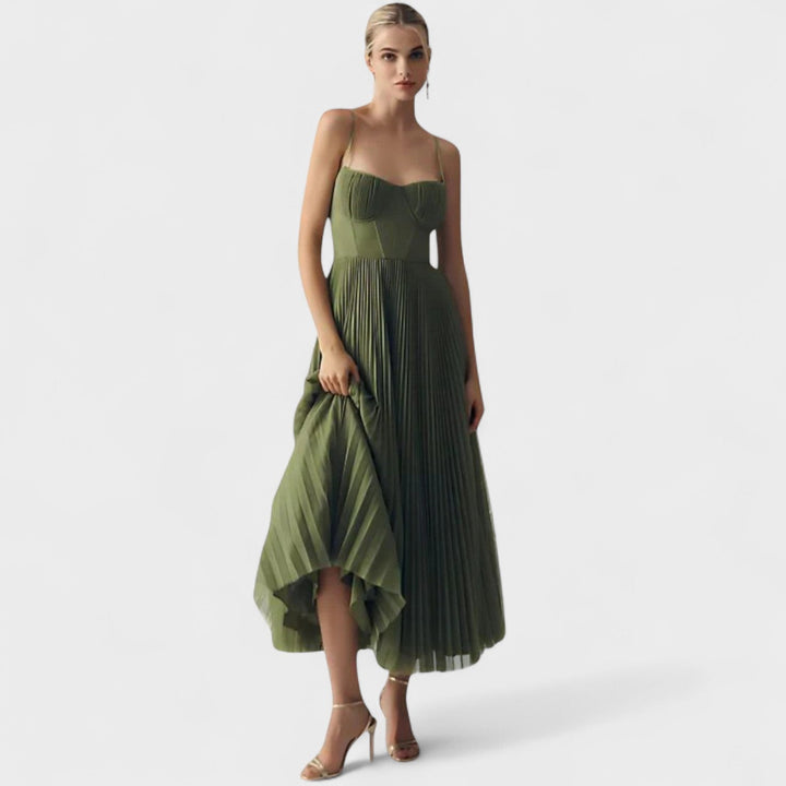 Elodie - A ruha eleganciával