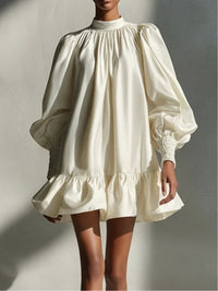 Beige Szatén Puffos Ujjú Mini Ruffled Ruha